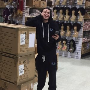 Meet your Posher, Rolando